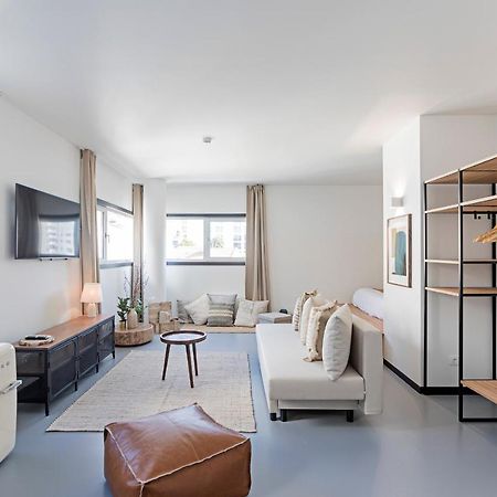 Regras 45 Building A By Lovelystay Porto Buitenkant foto